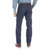 Wrangler Premium Performance Advanced Comfort Cowboy Cut® Regular Fit Jean