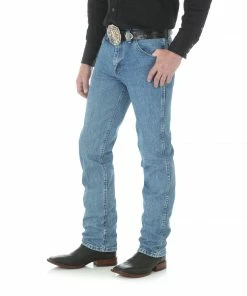 Wrangler Premium Performance Cowboy Cut Slim Jean Men's 5 Wrangler Premium Performance Cowboy Cut Slim Jean Men's