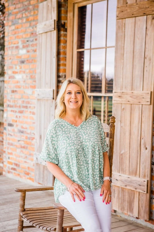 Mitto Tops Women's Kelly Green Flower Print Ruffle Top 1 Mitto Tops Women's Kelly Green Flower Print Ruffle Top