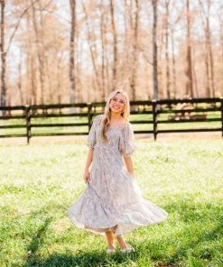 &Merci Women's Cream Floral Print Puff Sleeve