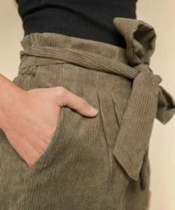 Hem & Thread Women's Olive Paperbag Belted Shorts