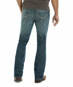 Jeans Rock 47® By Wrangler® Slim Boot Jean