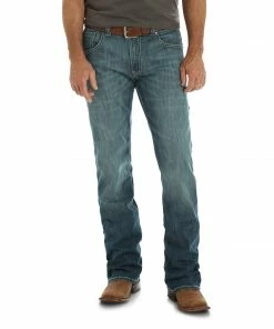 Jeans Rock 47® By Wrangler® Slim Boot Jean