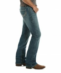 Jeans Rock 47® By Wrangler® Slim Boot Jean