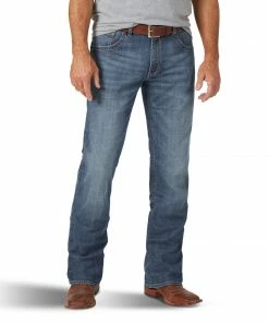 Wrangler Men's Rock 47 Melody Slim Boot Jean Jeans