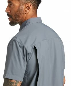 Men's Ariat VentTek Outbound Fitted Carbon Zero Short Sleeve Shirt 7 Men's Ariat VentTek Outbound Fitted Carbon Zero Short Sleeve Shirt