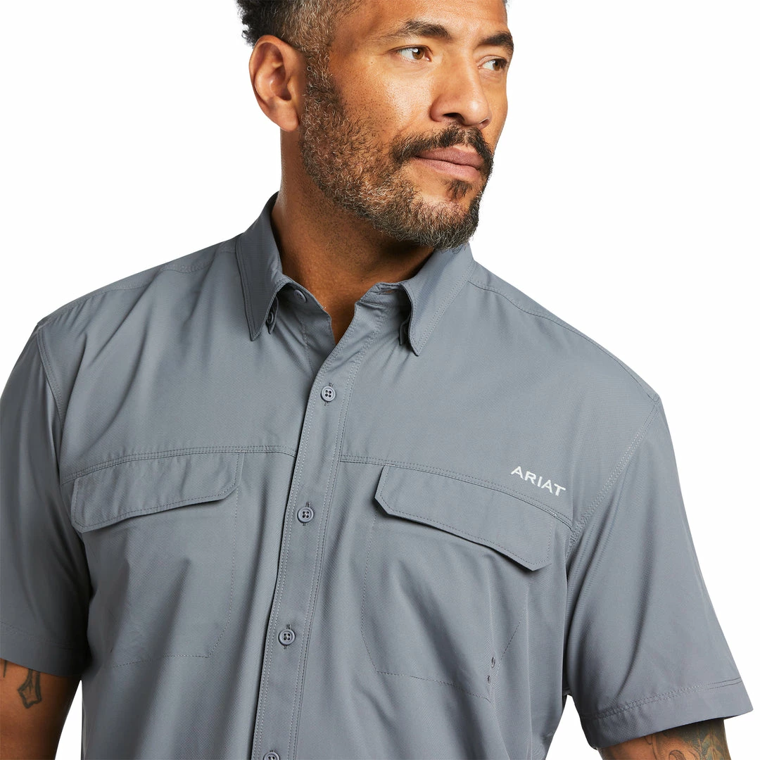 Men's Ariat VentTek Outbound Fitted Carbon Zero Short Sleeve Shirt 3 Men's Ariat VentTek Outbound Fitted Carbon Zero Short Sleeve Shirt