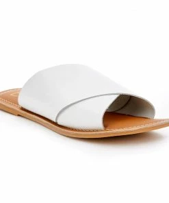 Matisse Women's Taz Cross Band White Sandal