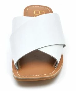 Matisse Women's Taz Cross Band White Sandal