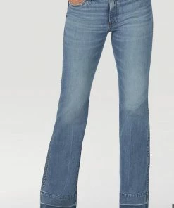 Women's Wrangler Retro Green Jean High Rise Trouser