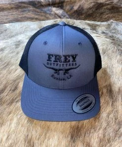 Caps Frey Outfitters Logo Cap