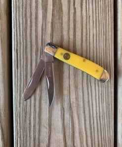 Western Fashion 3 1/2" Yellow Folding Knife